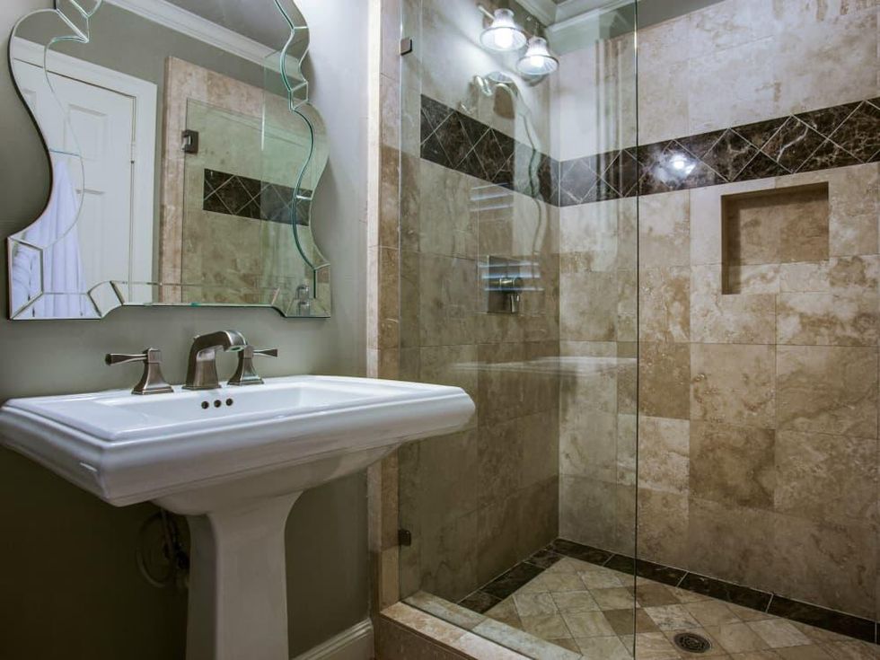 6411 Lakewood Blvd Dallas