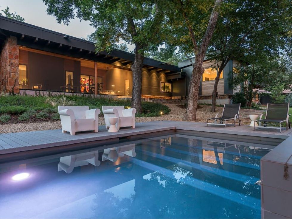 6876 Spring Valley Rd