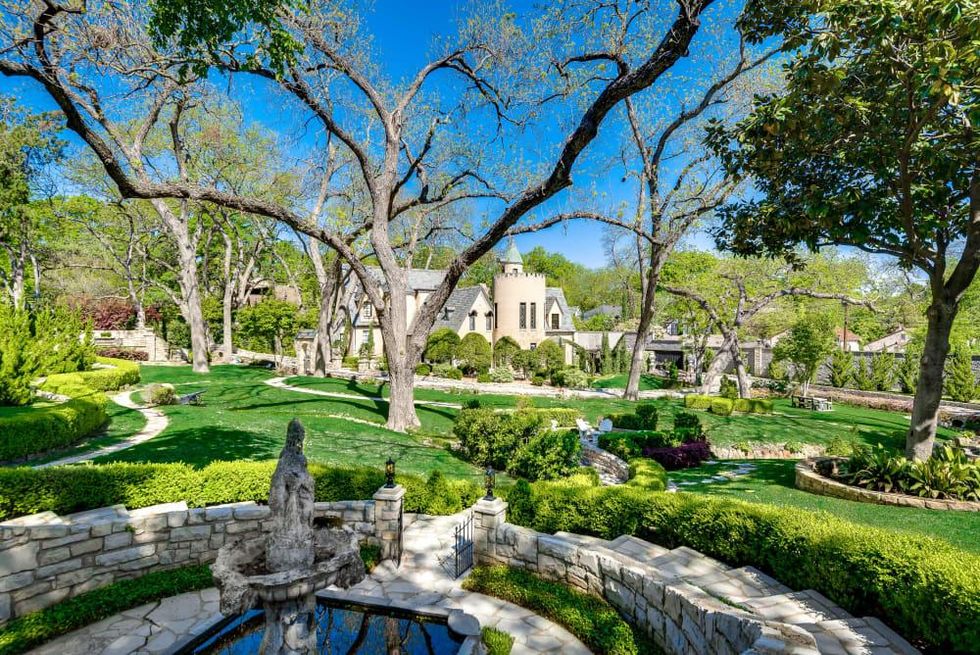 6941 Gaston Ave., R.L. Thornton home for sale, Dallas