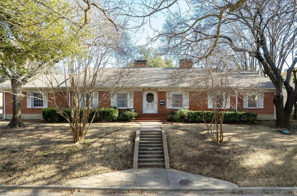 6946 delrose 50s house