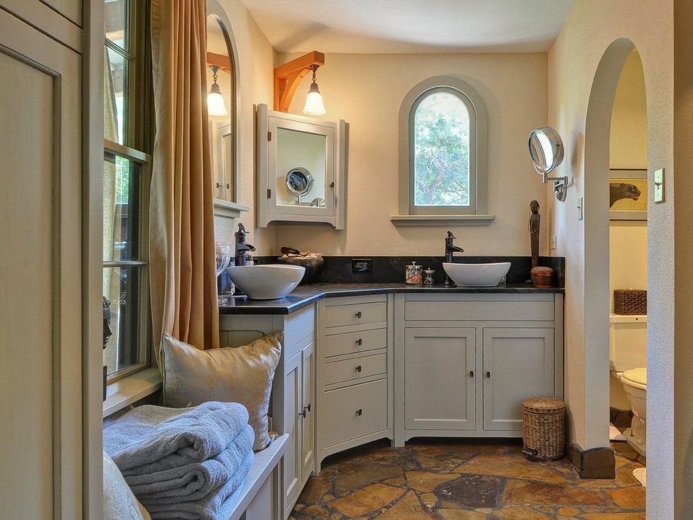 7022 Pasadena Avenue