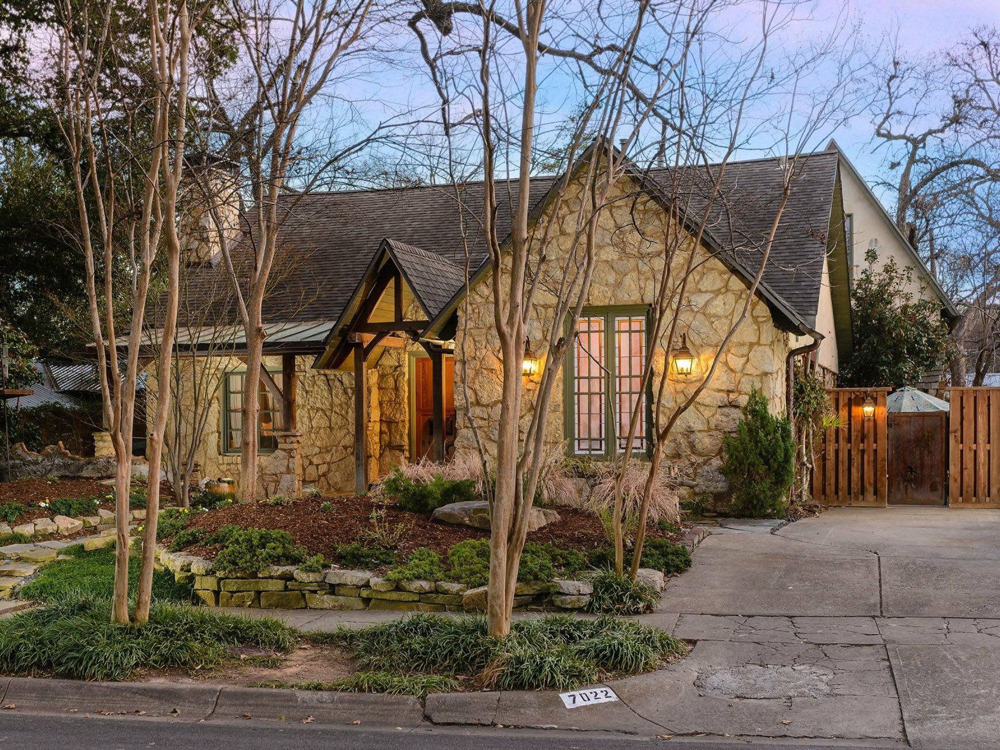 7022 Pasadena Avenue