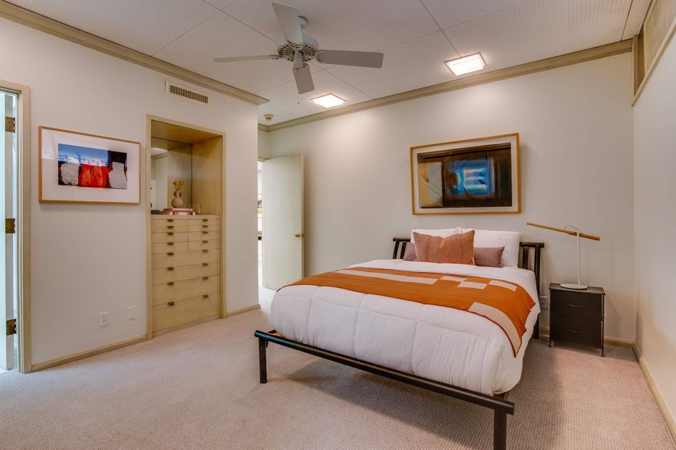 718 Kessler Lake Drive, Dallas home for sale