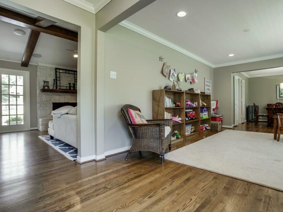 7316 Meadow Rd Dallas