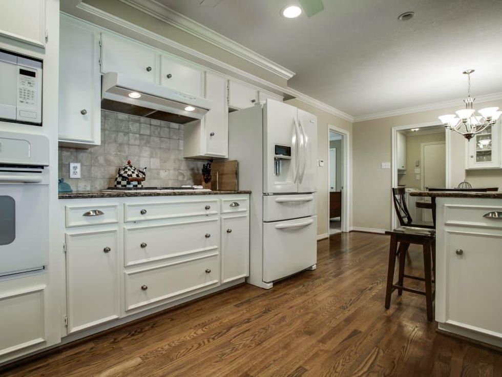 7316 Meadow Rd Dallas