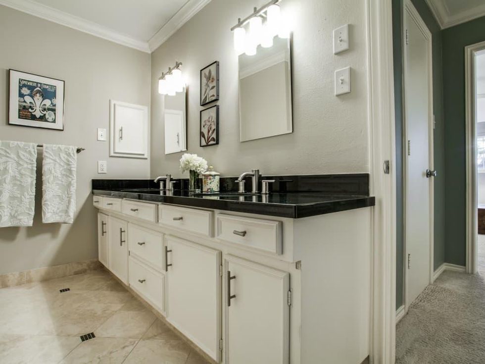 7316 Meadow Rd Dallas