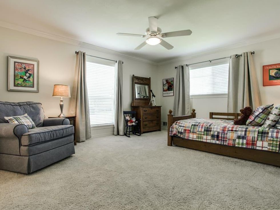 7316 Meadow Rd Dallas