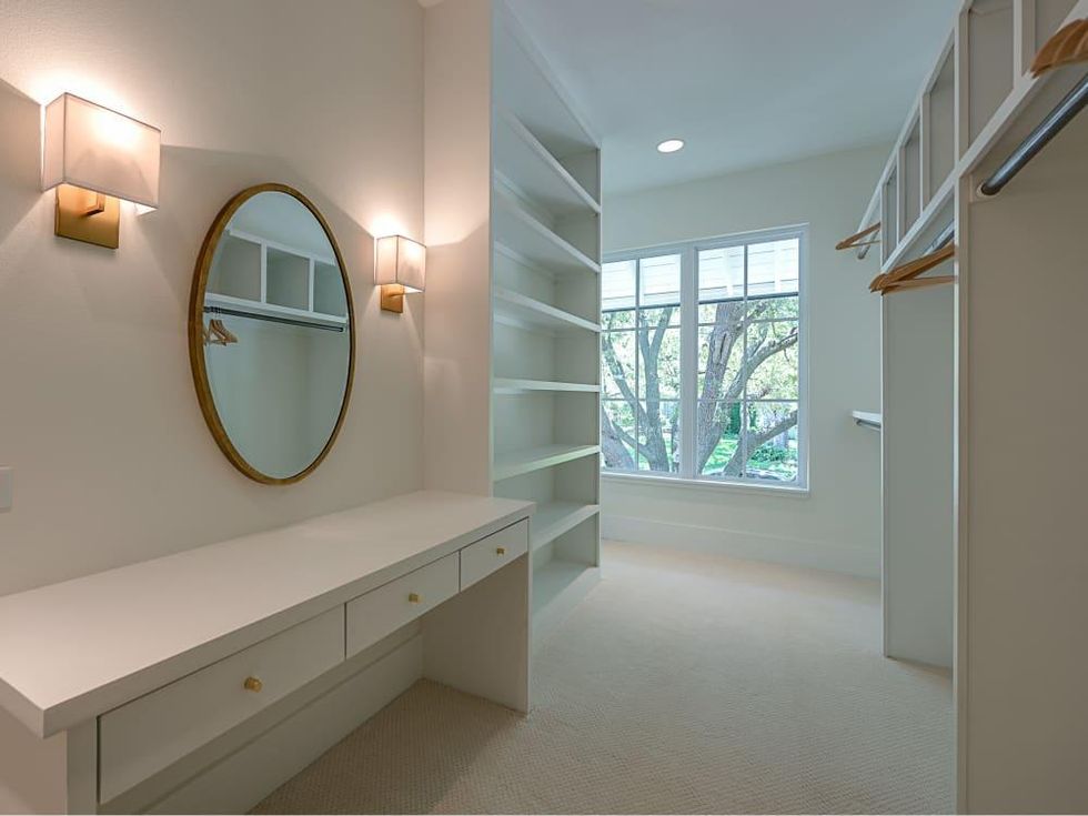 7319 Coronado Ave Closet