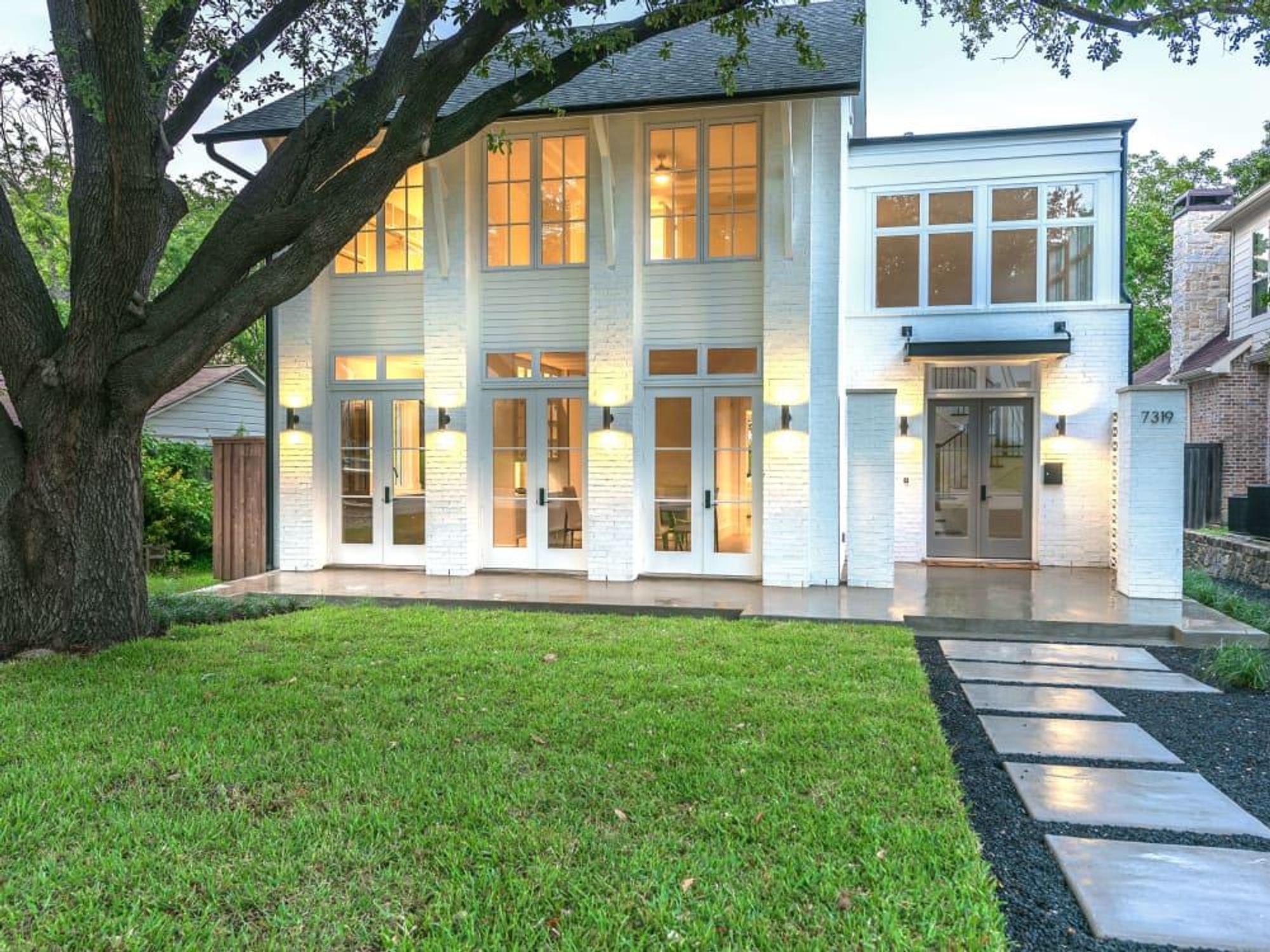 7319 Coronado Ave Exterior