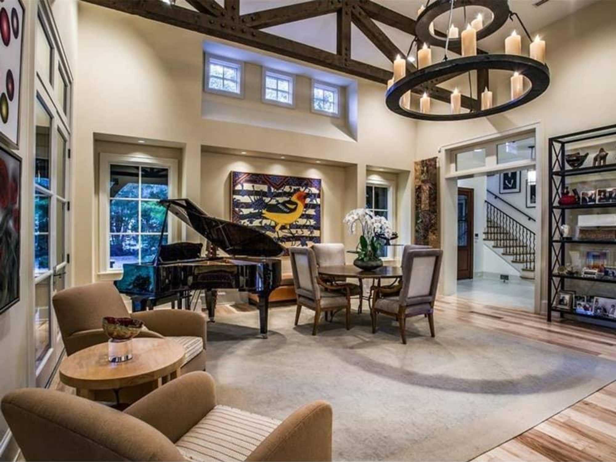 7403 Midbury Dr. Dallas