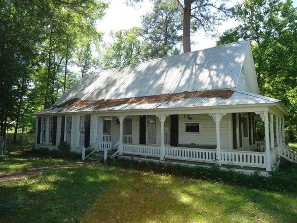 794 FM 2694, Shelbyville