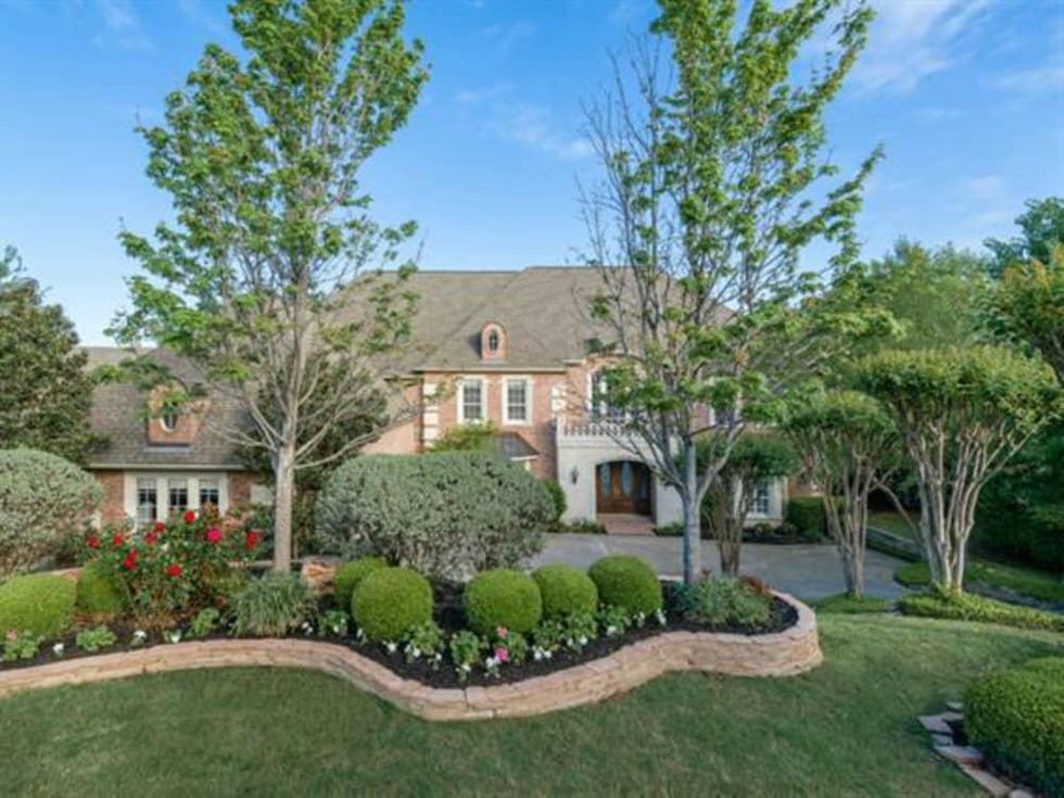 808 Lake Breeze Dr. Dallas home for sale