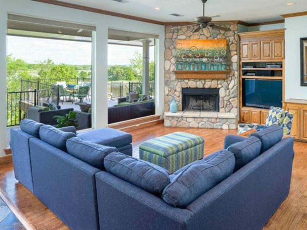 808 Lake Breeze Dr. Dallas home for sale