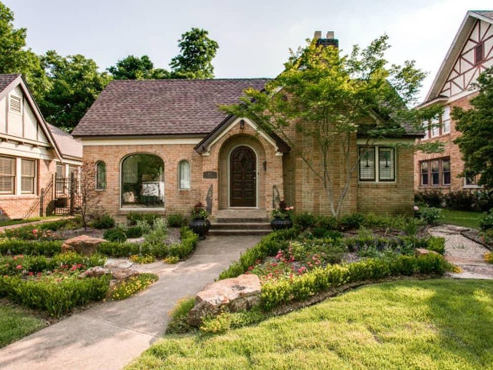 811 Monte Vista Dr. in Dallas