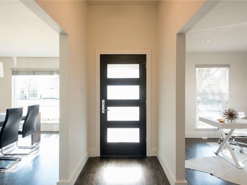 9031 Woodhurst Dr. house for sale