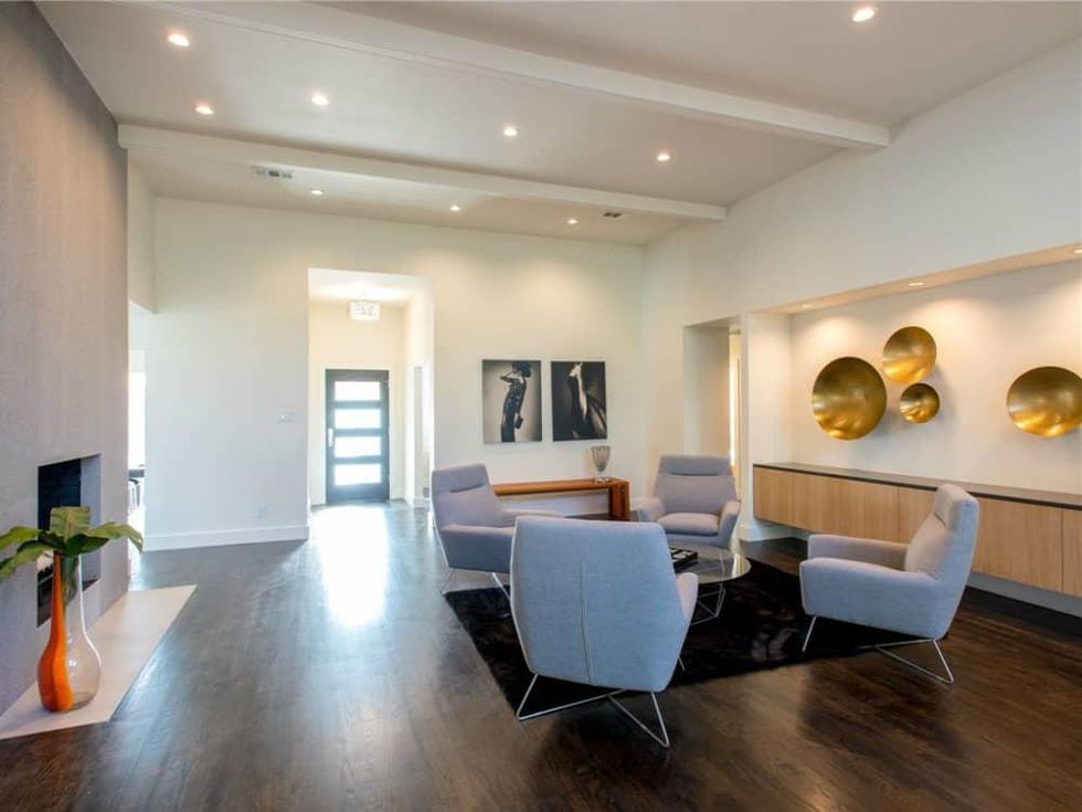 9031 Woodhurst Dr. house for sale