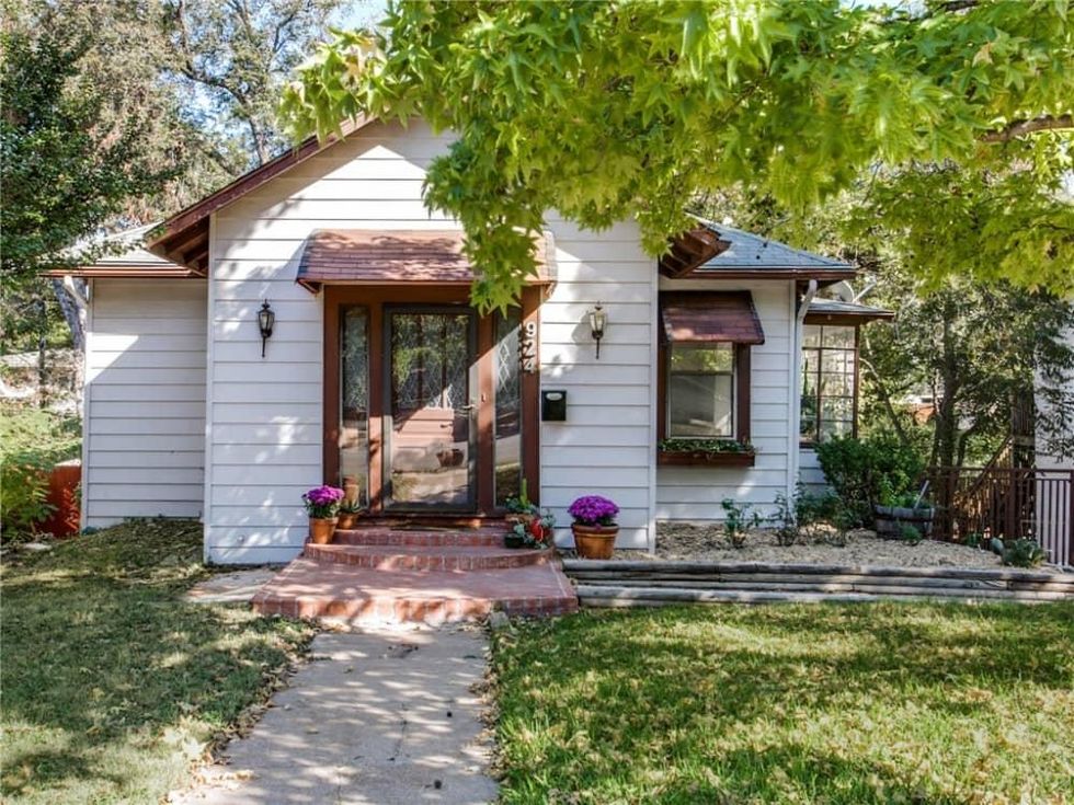 924 Lausanne Avenue Dallas home for sale exterior