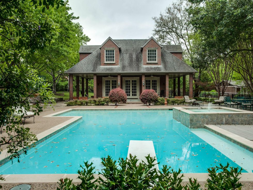 9246 Sunnybrook Ln. in Dallas