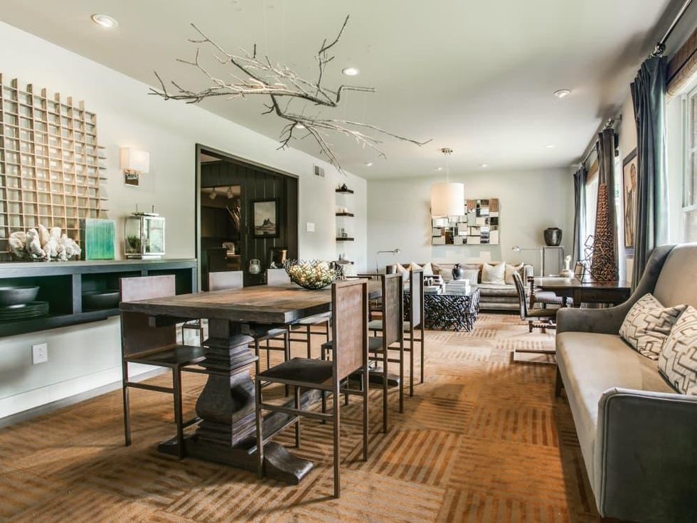 Midway Hollow traditional provides entree to indemand Dallas