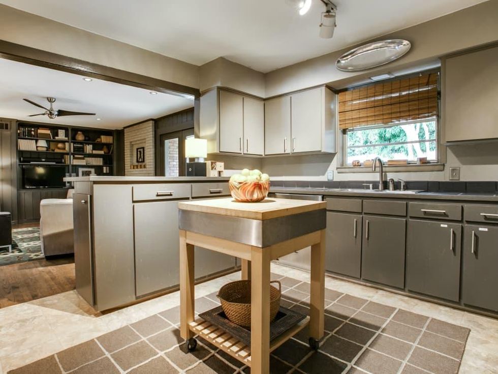 9463 Green Terrace Dr