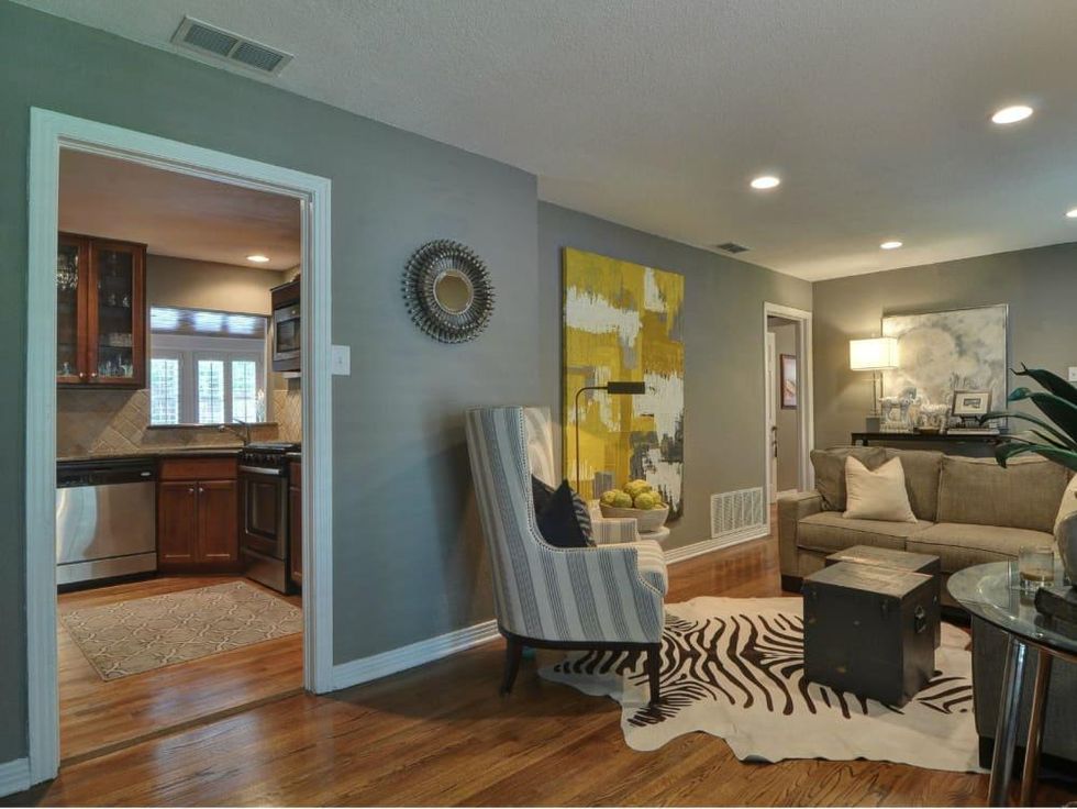 9870 Mixon Dr. for sale in Dallas