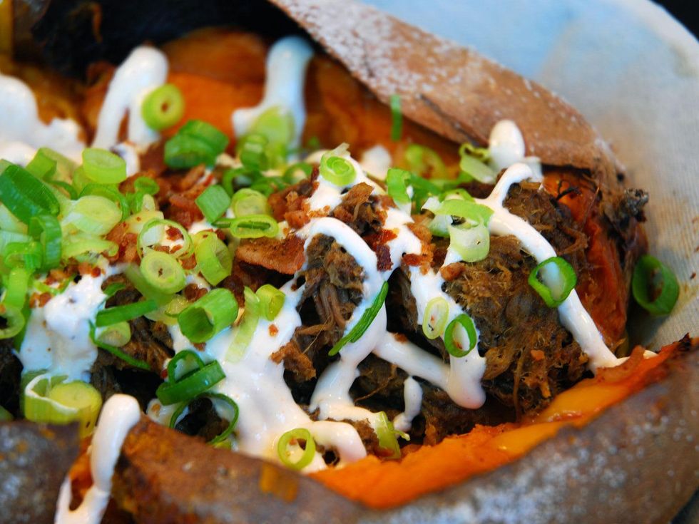 A Hot Mess at Pecan Lodge in the Dallas Farmers Market