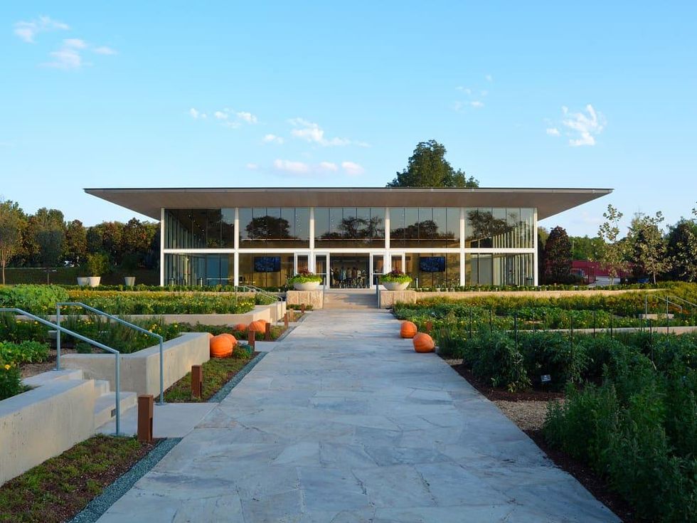 A Tasteful Place at Dallas Arboretum and Botanical Garden