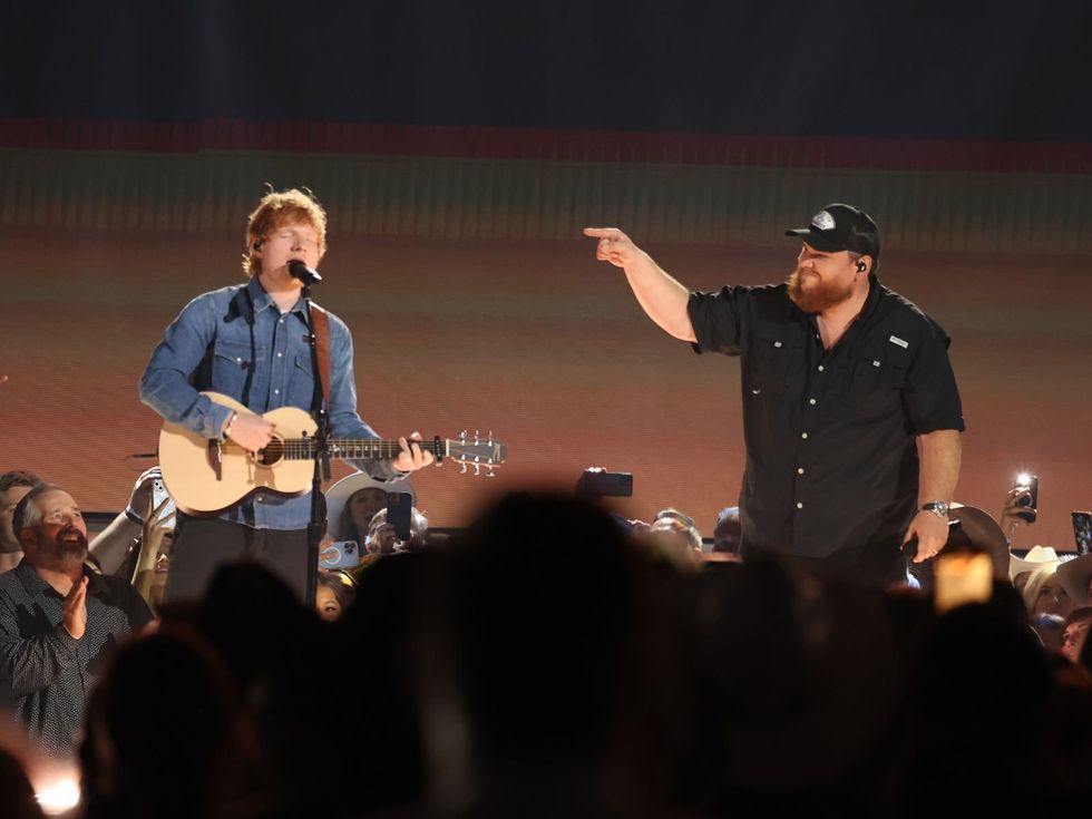 Biggest winners and hottest moments from a fiery ACM Awards in Frisco