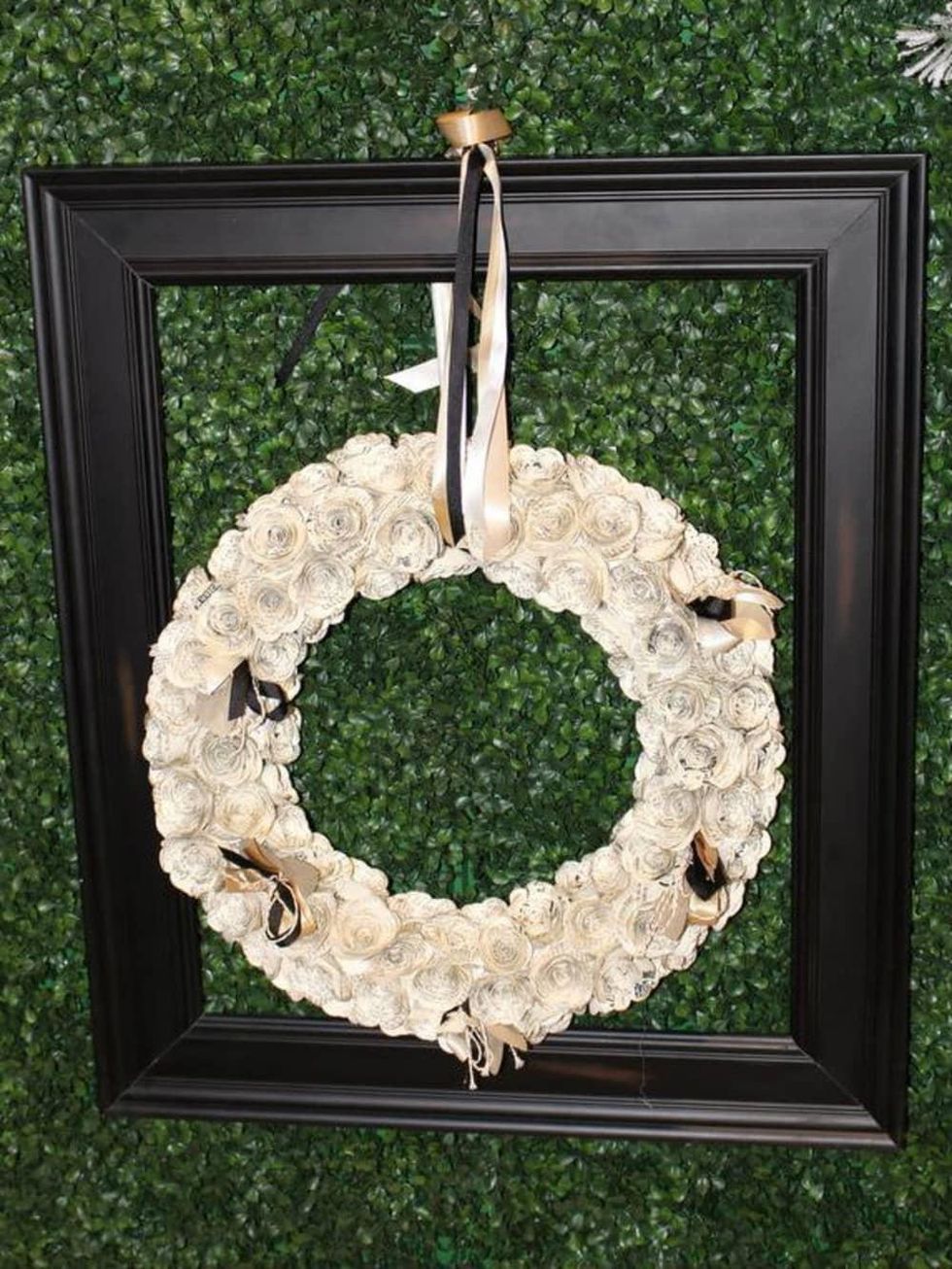 AIDS Arms Inc. DIFFA Wreath Collection