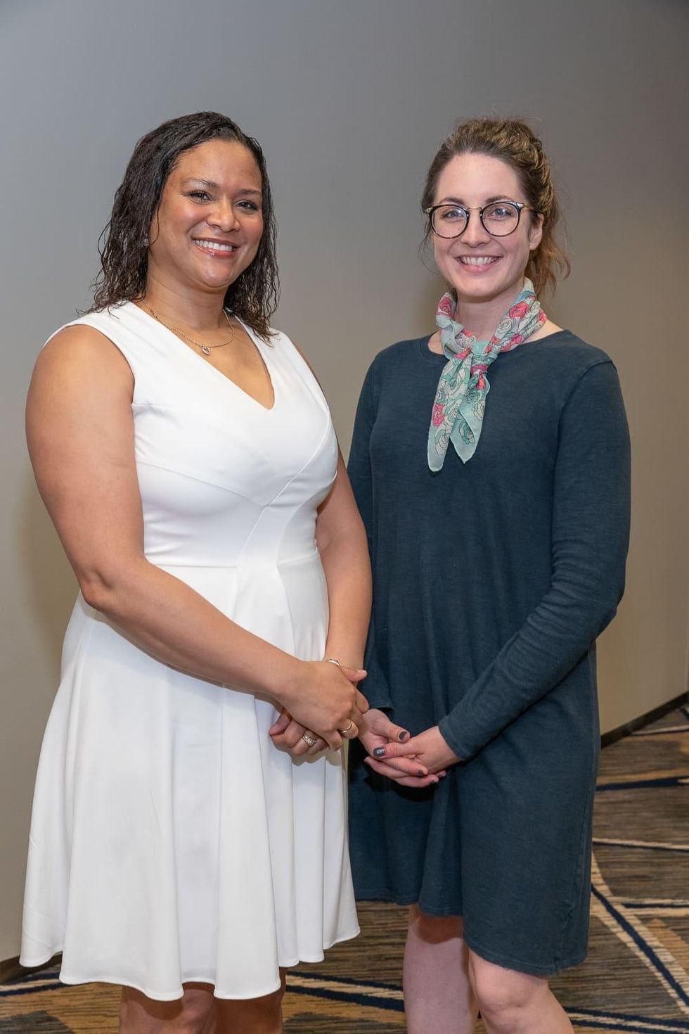 Alicia Peoples, Leslie Smith