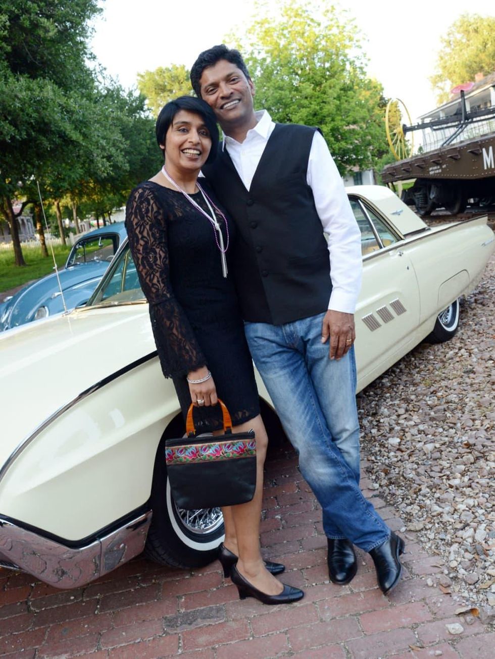 Alok Srivastava, Manisha Srivastava