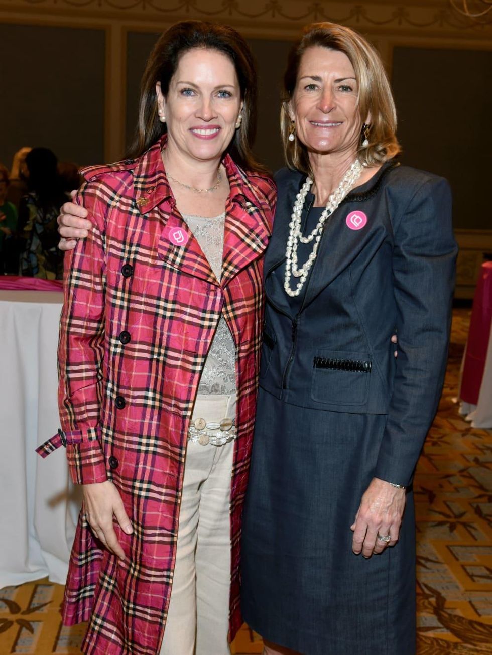 Amy Isom, Sue Wagley