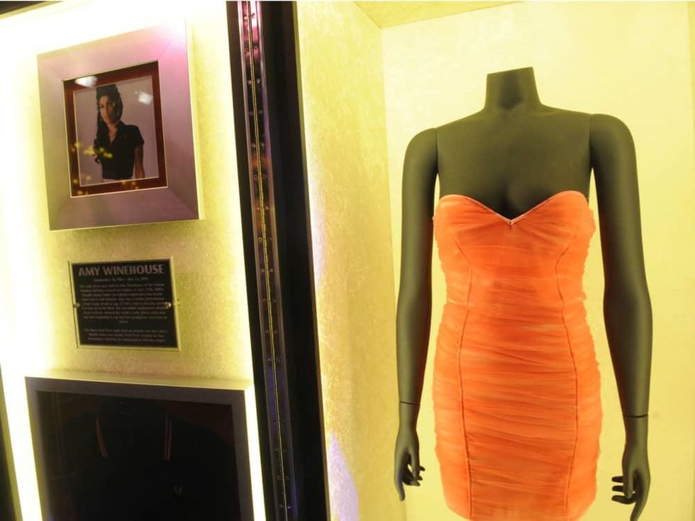 Amy Winehouse dress