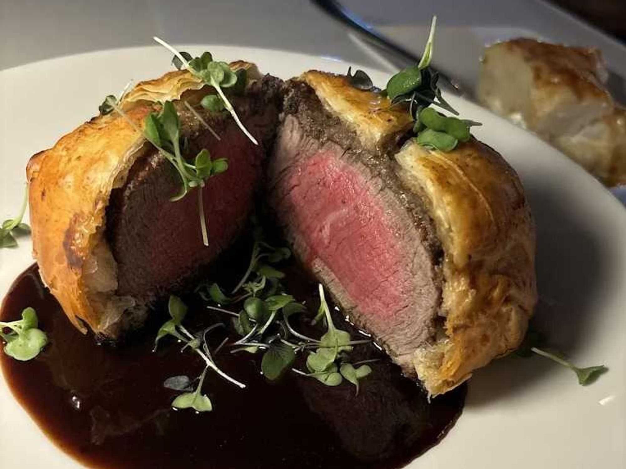 Andreas beef Wellington