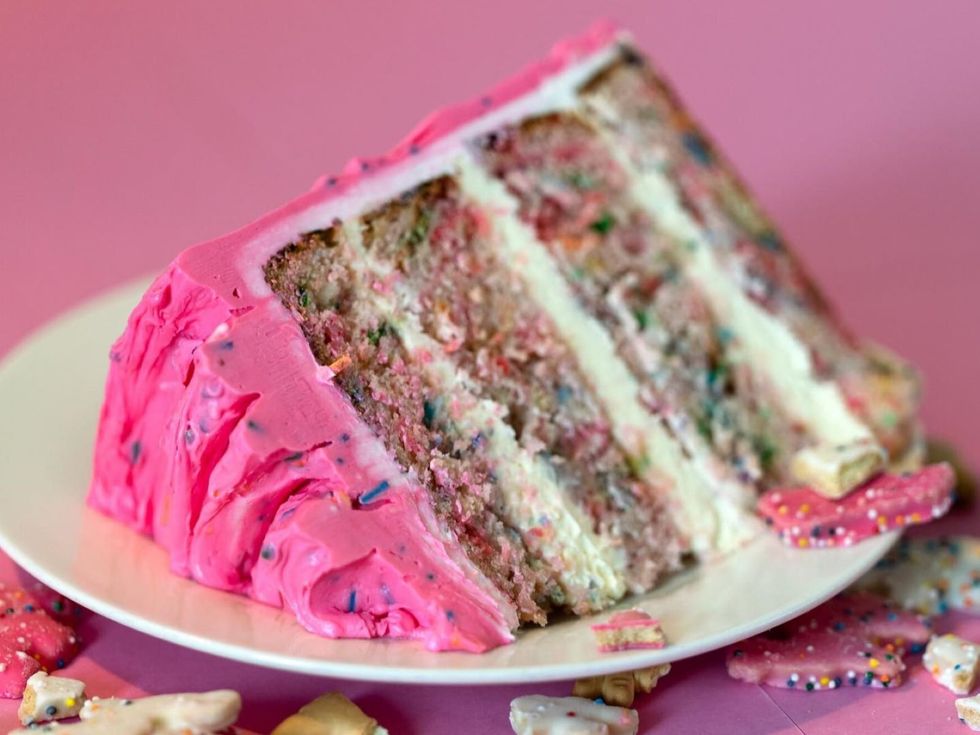 Animal Cracker Cake, Barbie cake, Loft22