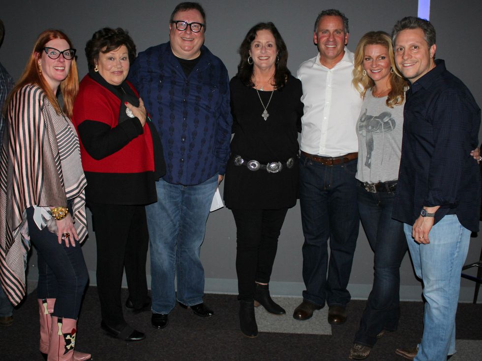 Anne Stodghill, Melinda Wayne-Munoz, Steve Stodghill, Anita Swift, Ethan Wayne, Marisa Wayne, David Hale Smith