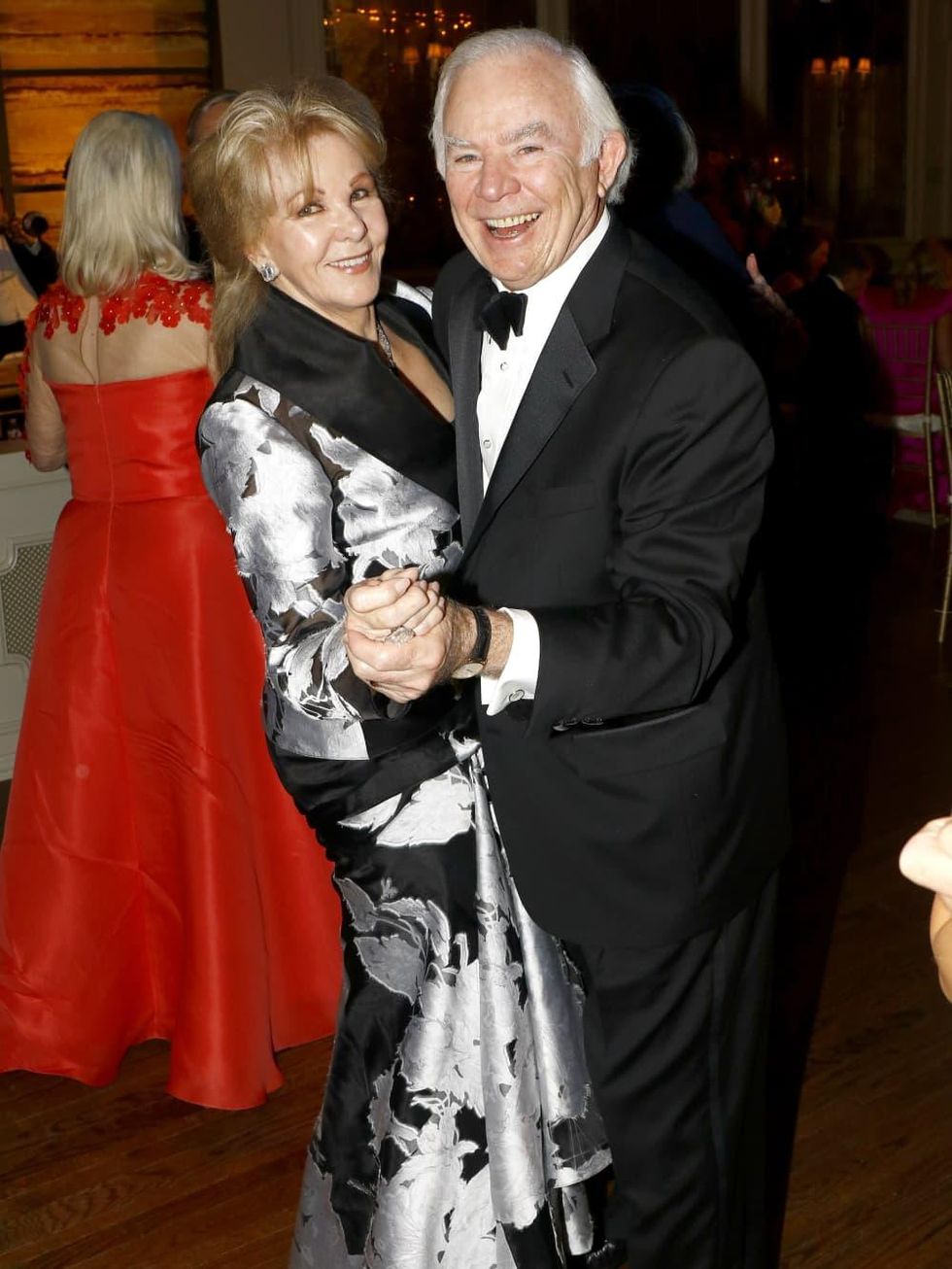 Annette Simmons, Jerry Fronterhouse