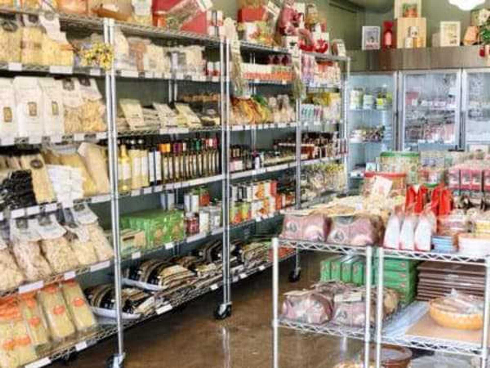 Ari's Pantry