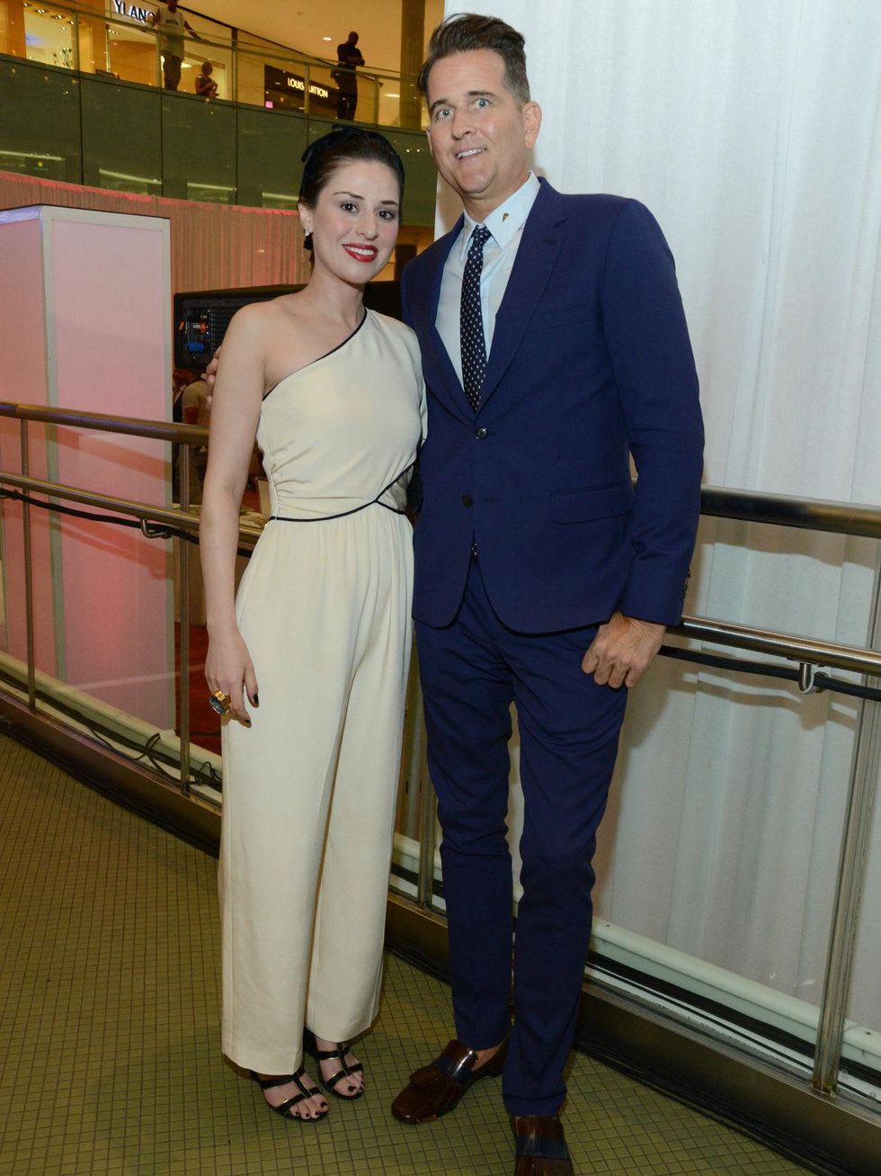 Ariel Saldivar, Niven Morgan