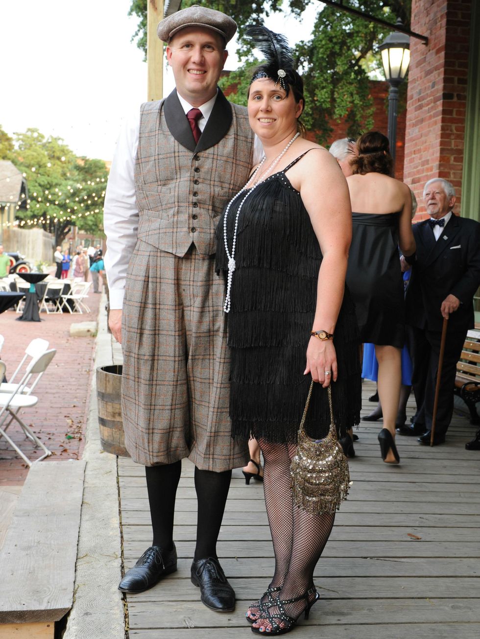 Arlen Evans, Trish Evans, Dallas News Society, History With a Twist