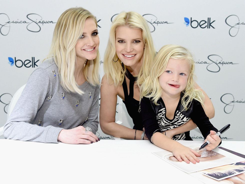 Ashlee Simpson, Jessica Simpson, baby simpson, belk event