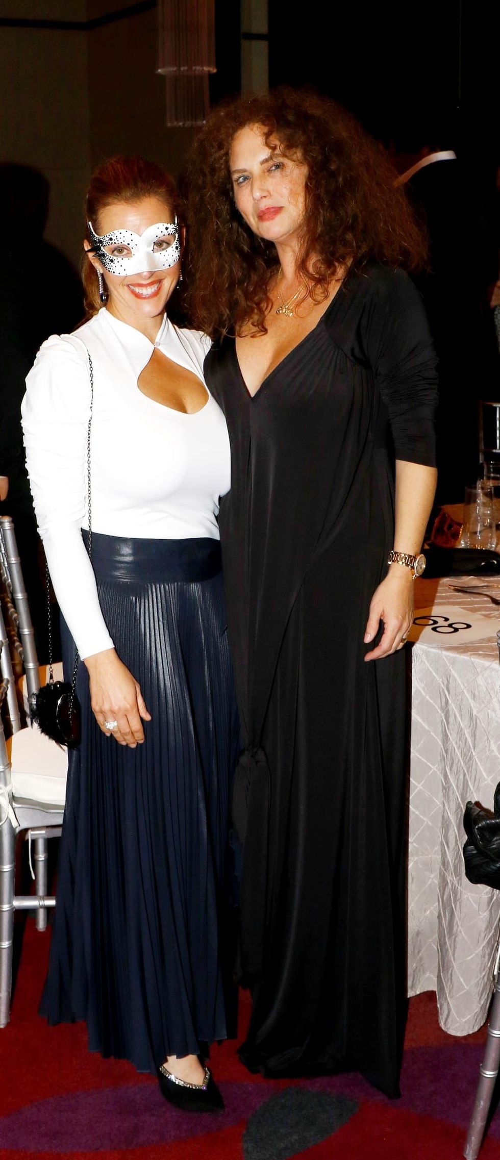 Ashley Tatum, Tonia Mailandt