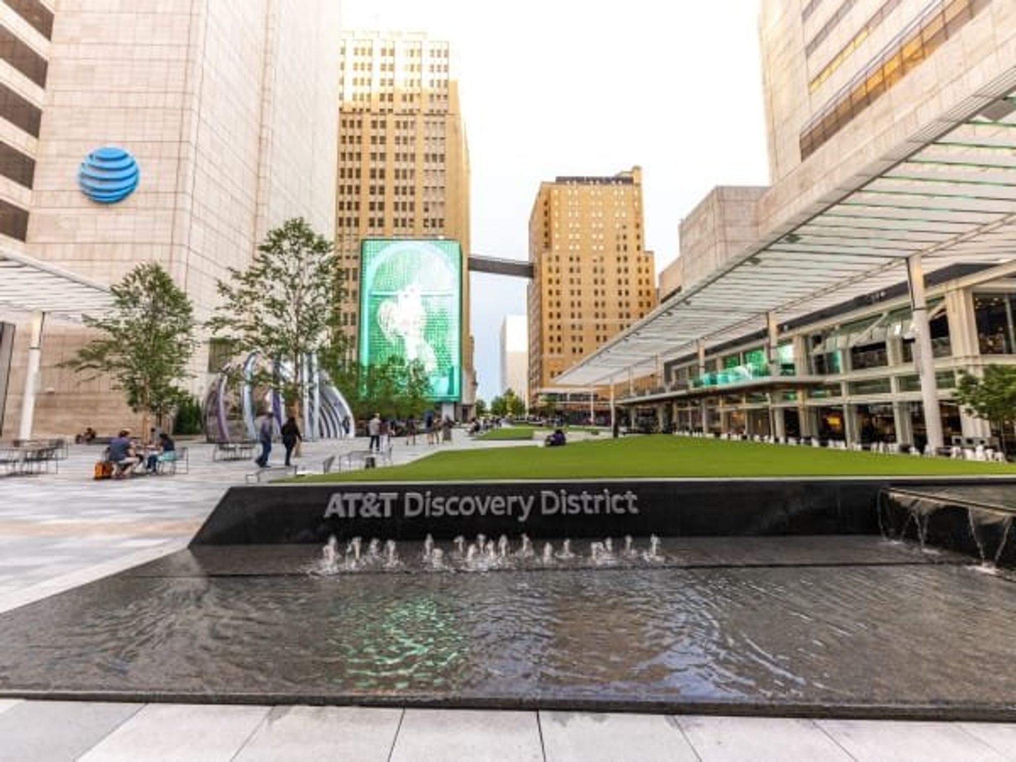 AT&T Discovery District