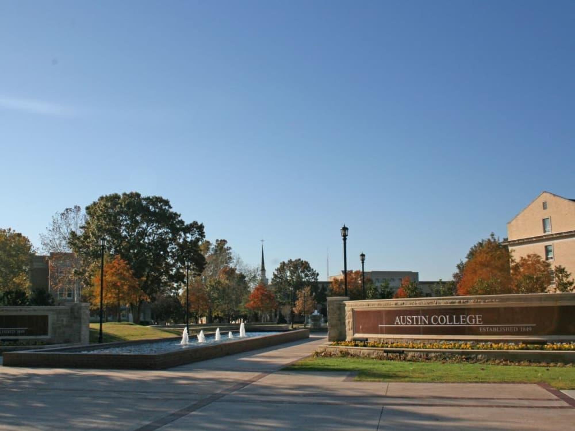 Austin College, Sherman