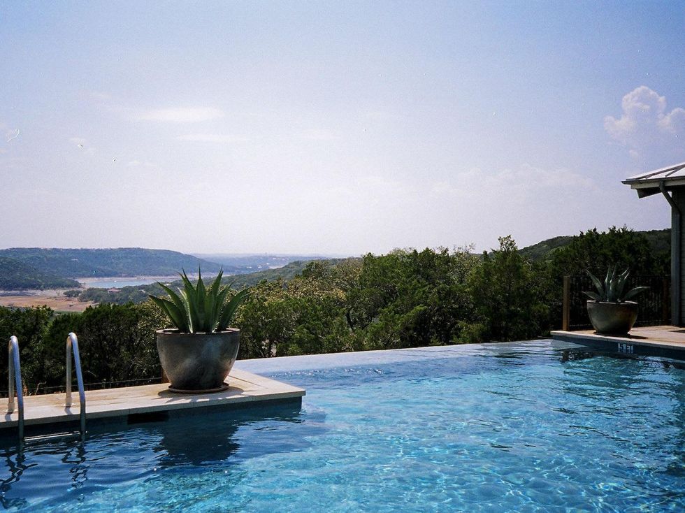 Austin Photo Set: News_Ramona Flume_travaasa_August 2011_pool