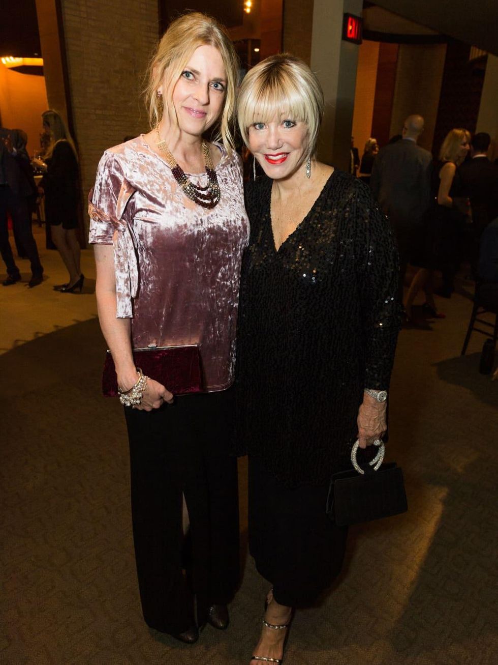 Avin Black, Suzanne Palmland