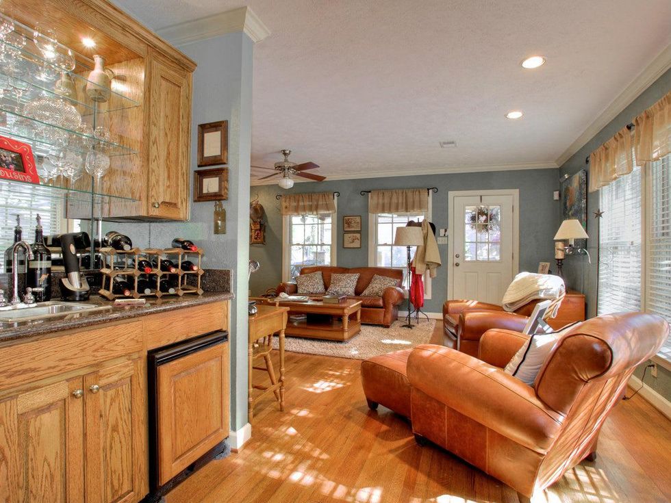 Bar at 3197 Westcliff Rd. in Fort Worth