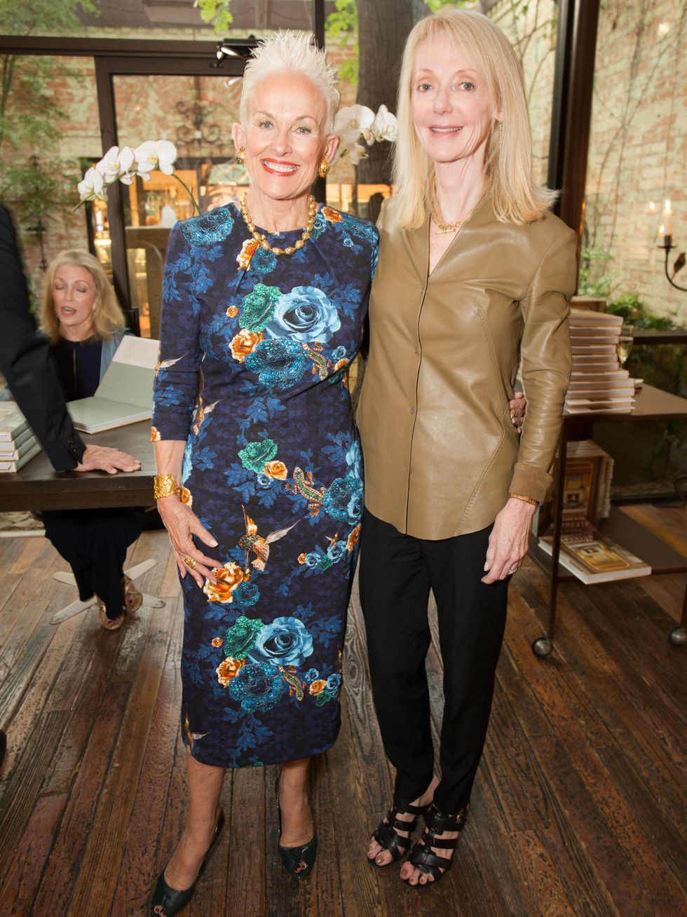 Barbara Daseke, Shelle Sills