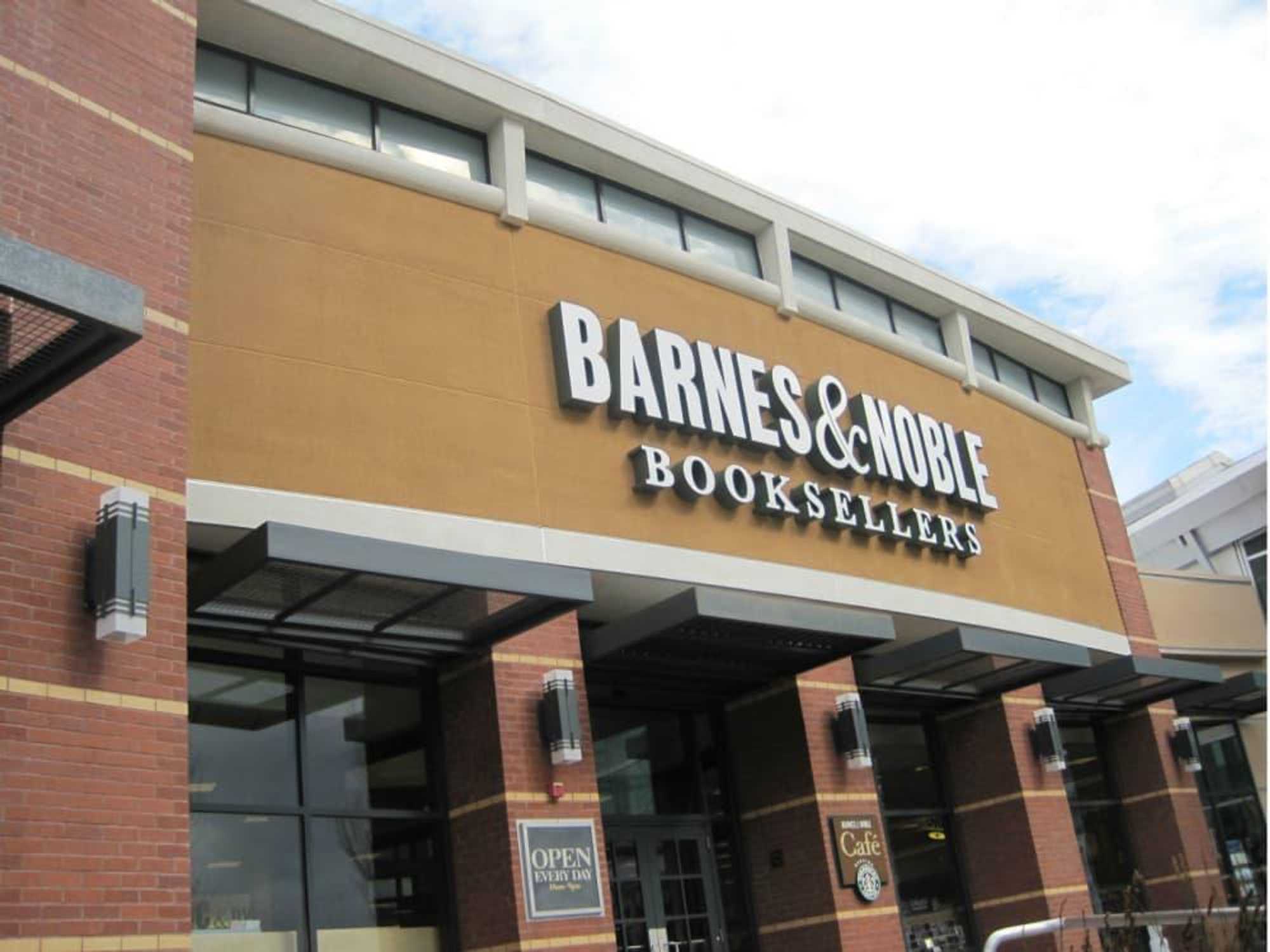 Barnes & Noble