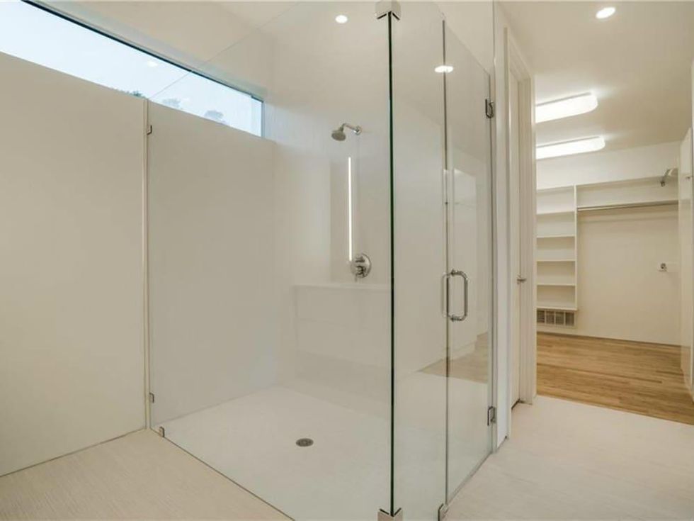 Bathroom at 4401 Roseland Ave. Unit B in Dallas